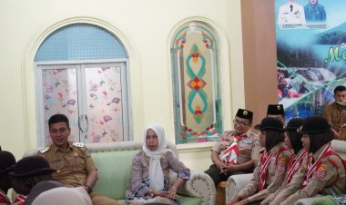 Jelang LT V, Wakil Bupati Merangin Lepas Peserta Putri Lomba Tingkat V Tahun 2023