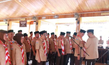 Ka. Kwarda Jambi Lantik Pengurus Mabicab Gerakan Pramuka Batanghari