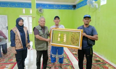 Karya Bakti Pramuka Peduli untuk Musholah Al Ikhlas Perumahan Mutiara Kenali Asam