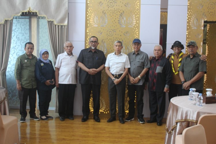 Ka. Kwarda Jambi Sambut Kedatangan Sekjen Kwarnas