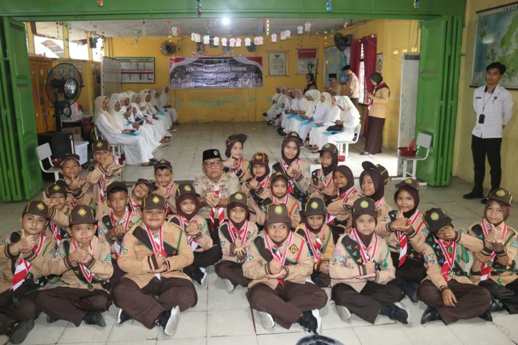 Pengukuhan Pramuka Siaga Garuda Pangkalan SD Negeri 023 Kota Jambi